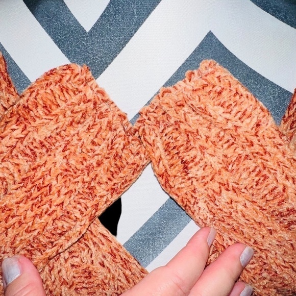 Minkpink Womens Chunky Knit Cropped Sweater Brown Size S - Picture 2 of 5